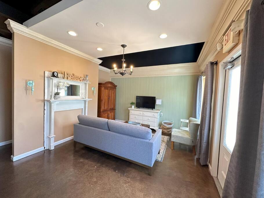 Appartamento Haven At Hazel~Downtown Loft Demorest Esterno foto