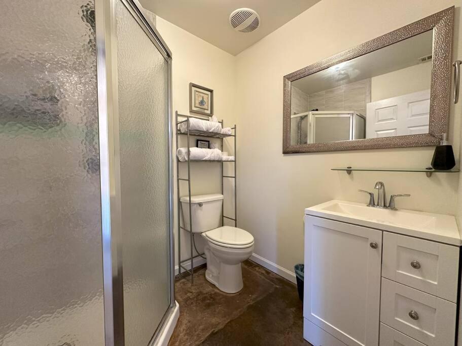 Appartamento Haven At Hazel~Downtown Loft Demorest Esterno foto