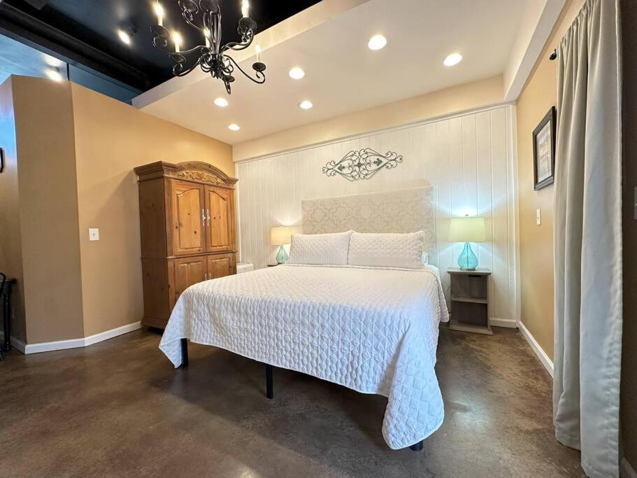 Appartamento Haven At Hazel~Downtown Loft Demorest Esterno foto